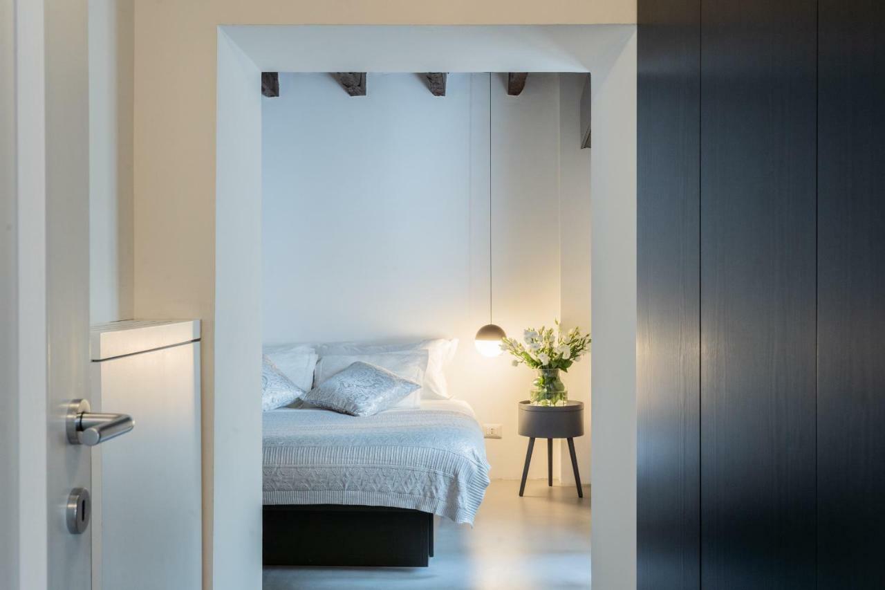 Shades Of Como With Private Terrace By Rent All Como Exterior foto